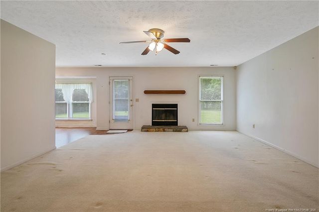 419 Woodberry Circle, Raeford, NC 28376