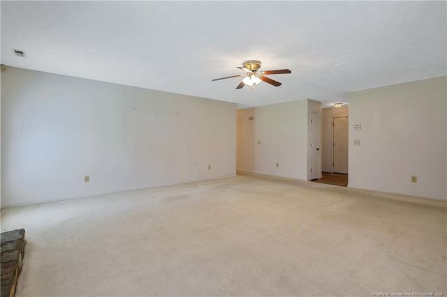 419 Woodberry Circle, Raeford, NC 28376