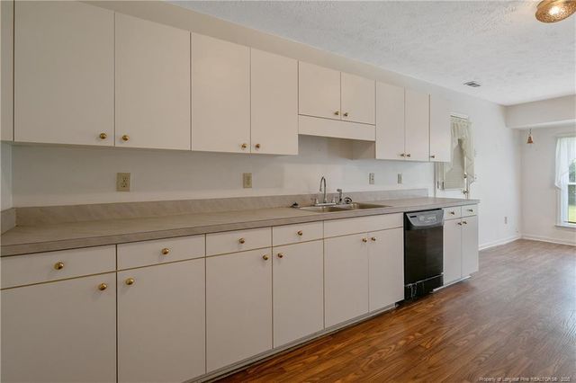 419 Woodberry Circle, Raeford, NC 28376