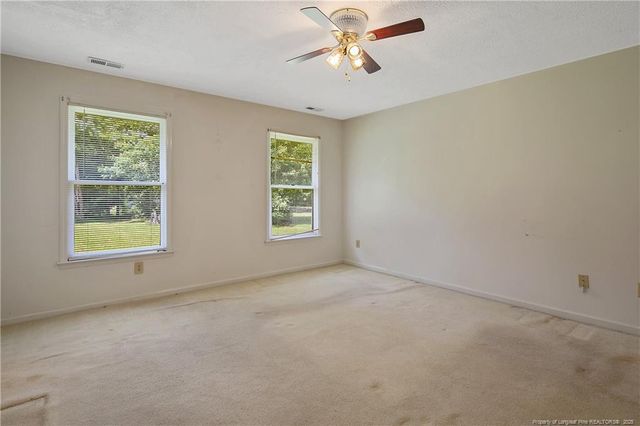 419 Woodberry Circle, Raeford, NC 28376