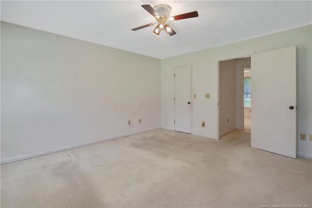 419 Woodberry Circle, Raeford, NC 28376