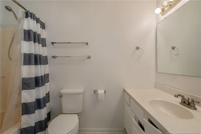 419 Woodberry Circle, Raeford, NC 28376