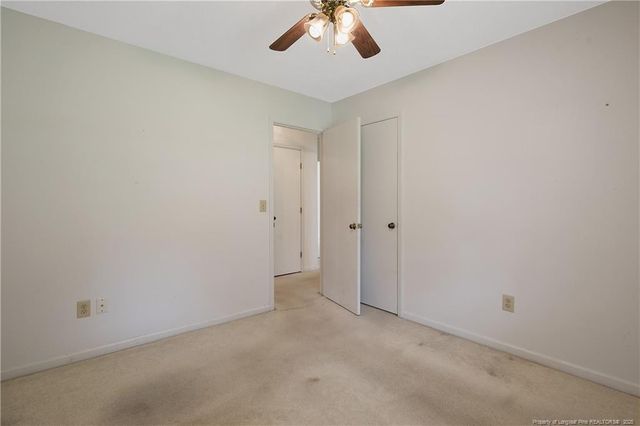 419 Woodberry Circle, Raeford, NC 28376
