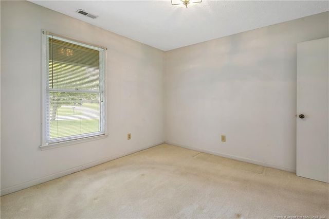 419 Woodberry Circle, Raeford, NC 28376