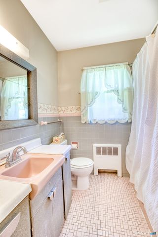 1 Pilgrim Drive, Greenwich, CT 06831