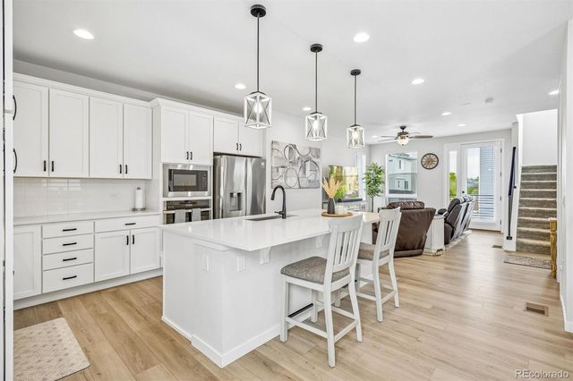 20980 E Quincy Drive, Aurora, CO 80015