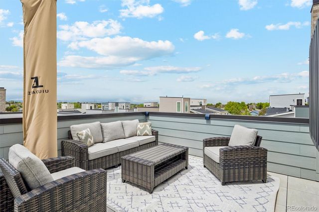 20980 E Quincy Drive, Aurora, CO 80015