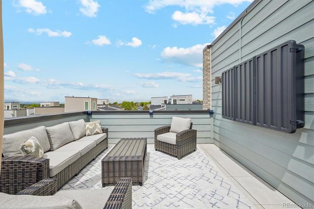 20980 E Quincy Drive, Aurora, CO 80015