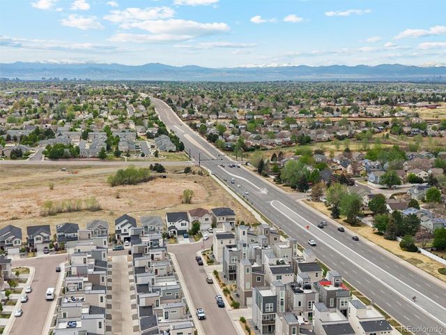 20980 E Quincy Drive, Aurora, CO 80015