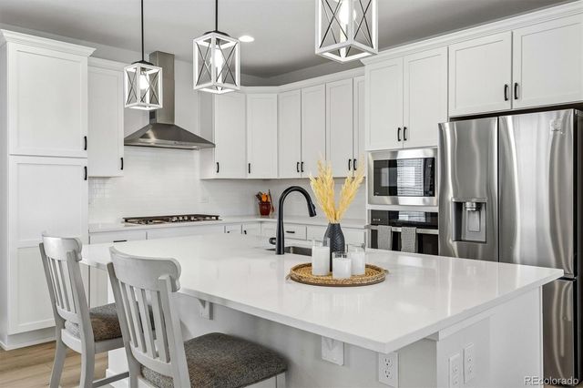 20980 E Quincy Drive, Aurora, CO 80015
