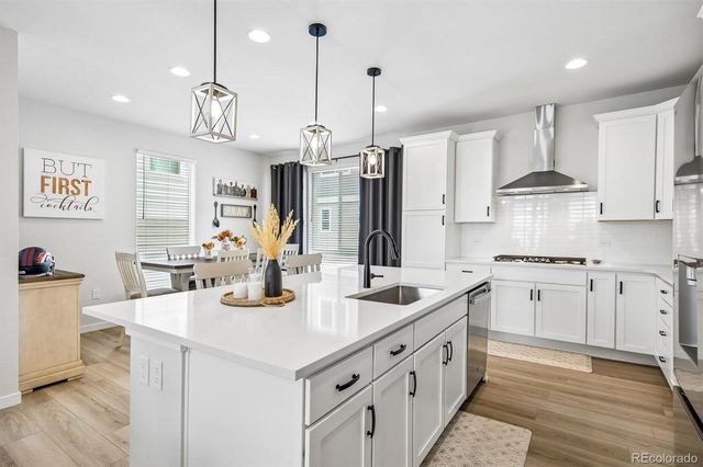 20980 E Quincy Drive, Aurora, CO 80015