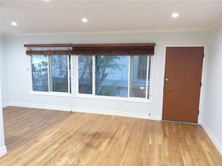 1019 6th Street 2, Santa Monica, CA 90403