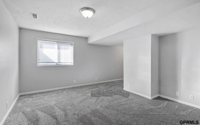 10407 S 26th Street, Bellevue, NE 68123