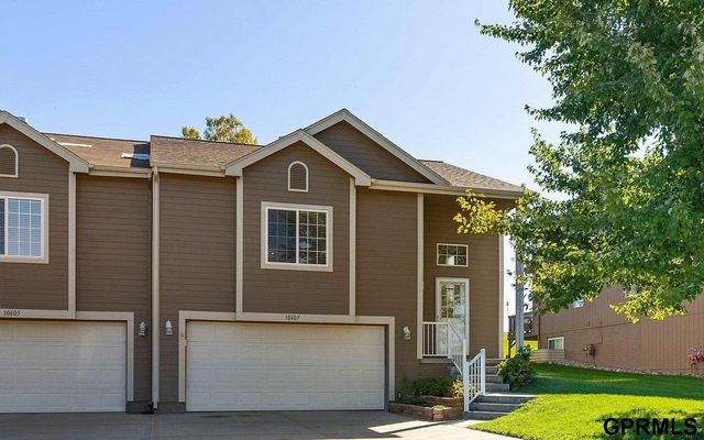 10407 S 26th Street, Bellevue, NE 68123
