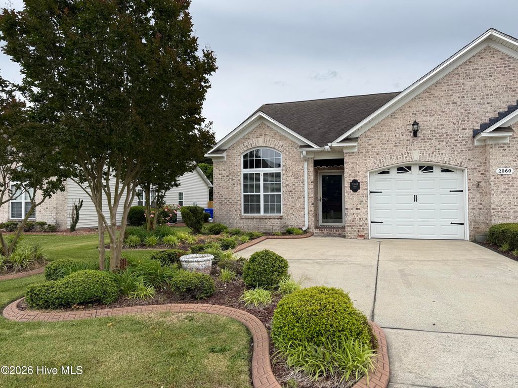 2060 Cambria Drive A, Greenville, NC 27834