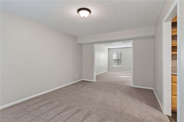 309 Roberta DR, Hampton, VA 23666