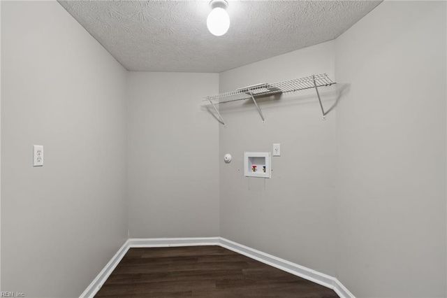 309 Roberta DR, Hampton, VA 23666