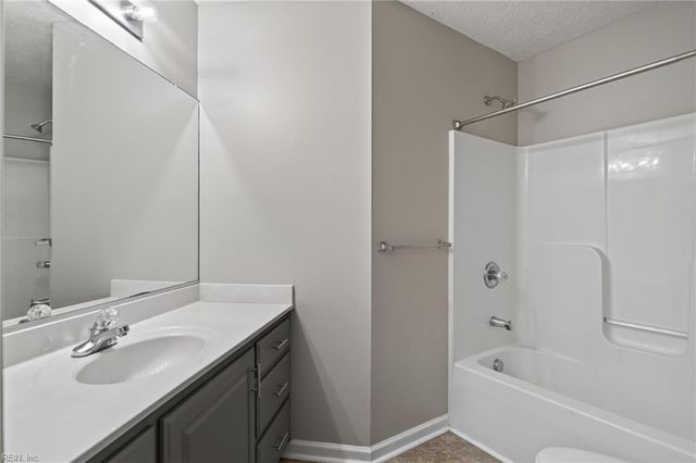 309 Roberta DR, Hampton, VA 23666
