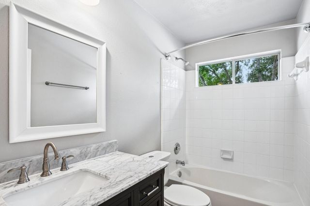 6802 Oak Run Drive, Richmond, TX 77407