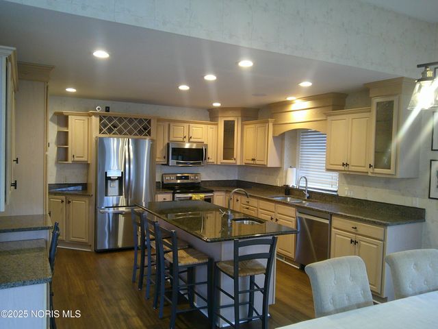 2268 Big Hickory Run, Sylvania, OH 43560