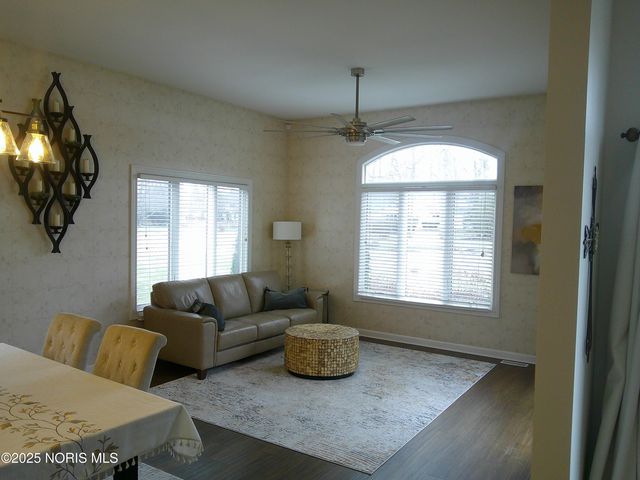 2268 Big Hickory Run, Sylvania, OH 43560