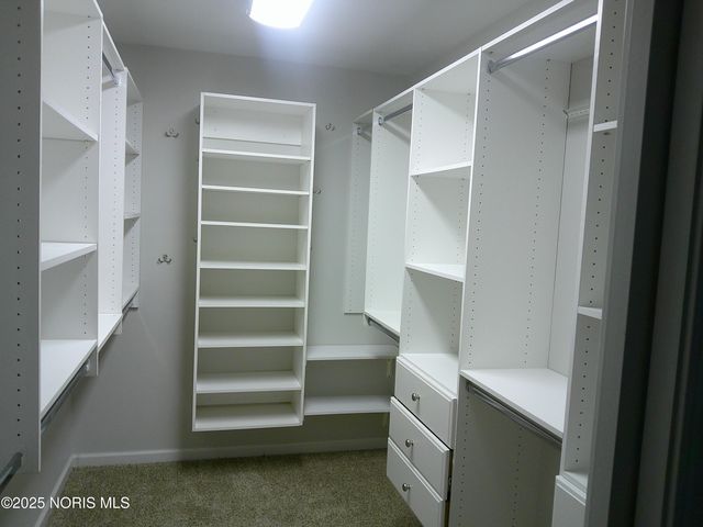 2268 Big Hickory Run, Sylvania, OH 43560