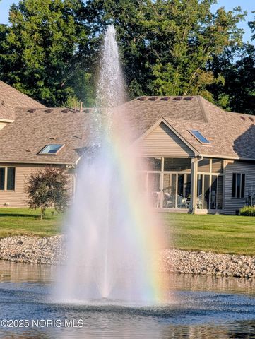 2268 Big Hickory Run, Sylvania, OH 43560