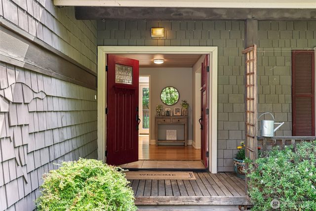 15002 SE 171st Street, Renton, WA 98058