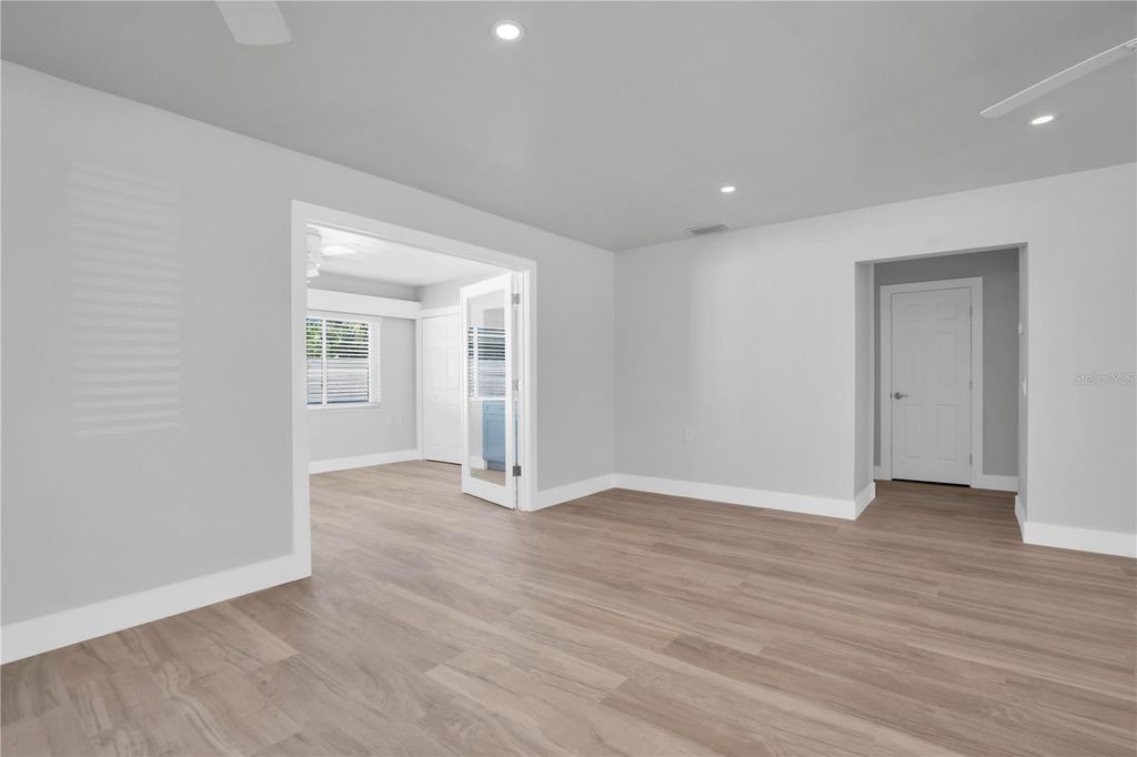 Image 16 of property listing at 8651 GULF BOULEVARD, St Pete Beach, FL 33706