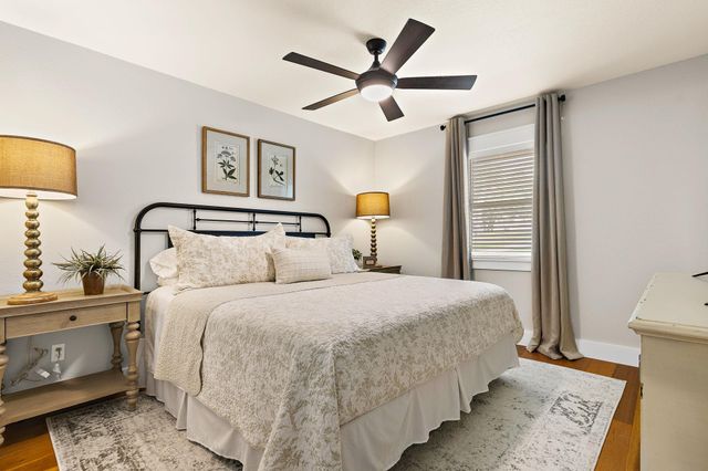 305 Venture BLVD S, Lago Vista, TX 78645