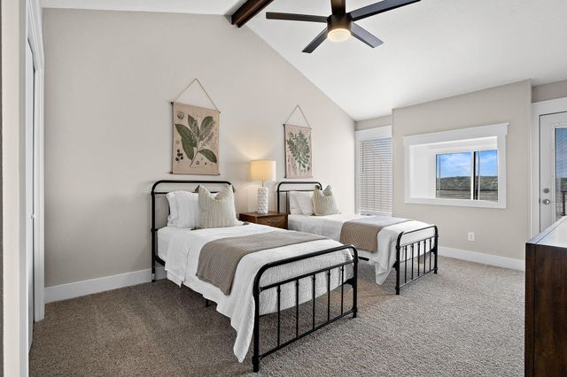 305 Venture BLVD S, Lago Vista, TX 78645