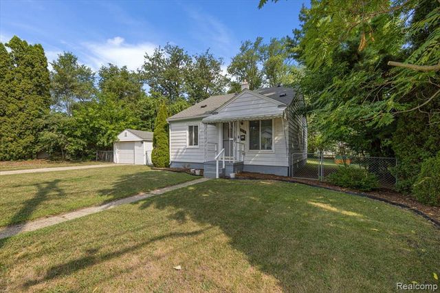 555 Donald Avenue, Clawson, MI 48017