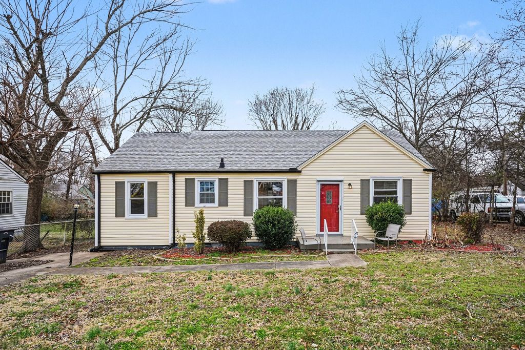 1005 Aladdin Dr, Nashville, TN 37217