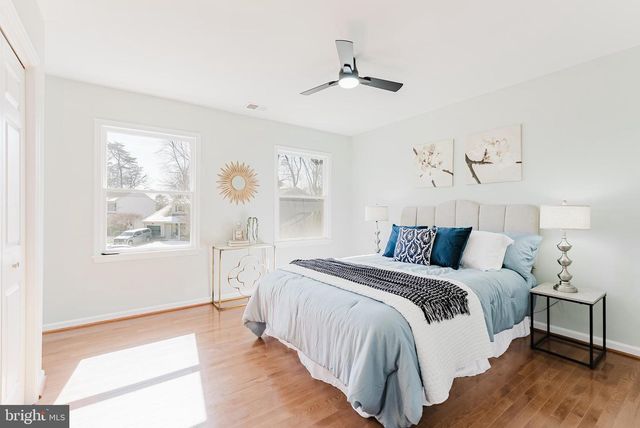 5802 SILCHESTER ST, Burke, VA 22015