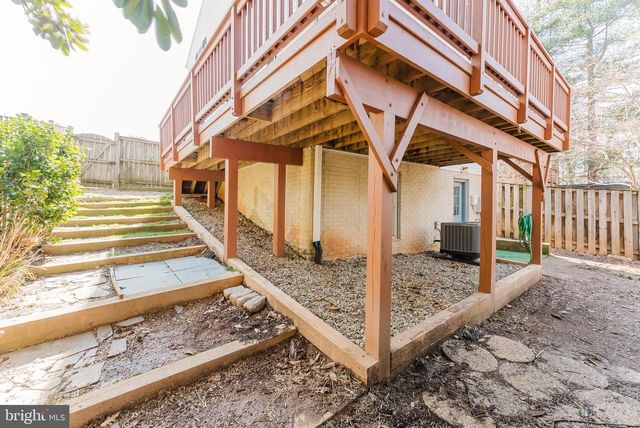 5802 SILCHESTER ST, Burke, VA 22015