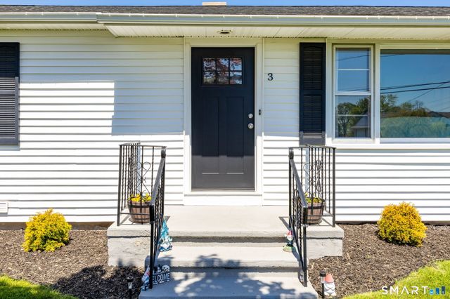 3 Di Santo Drive, Wolcott, CT 06716