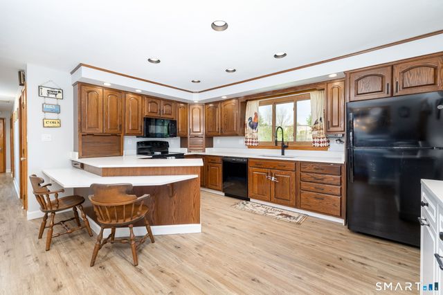 3 Di Santo Drive, Wolcott, CT 06716