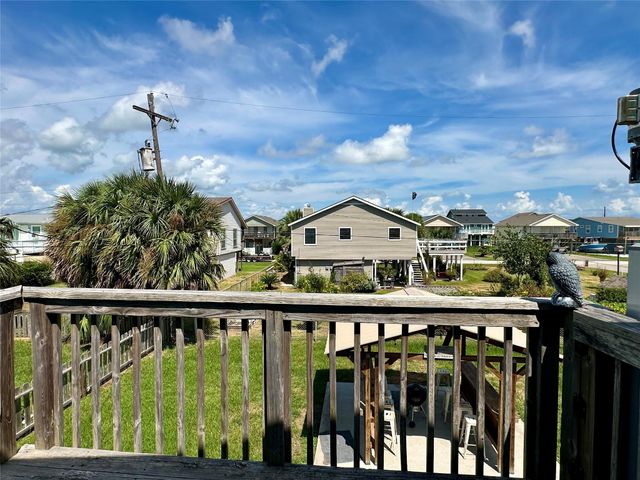 4003 Panola Drive, Galveston, TX 77554