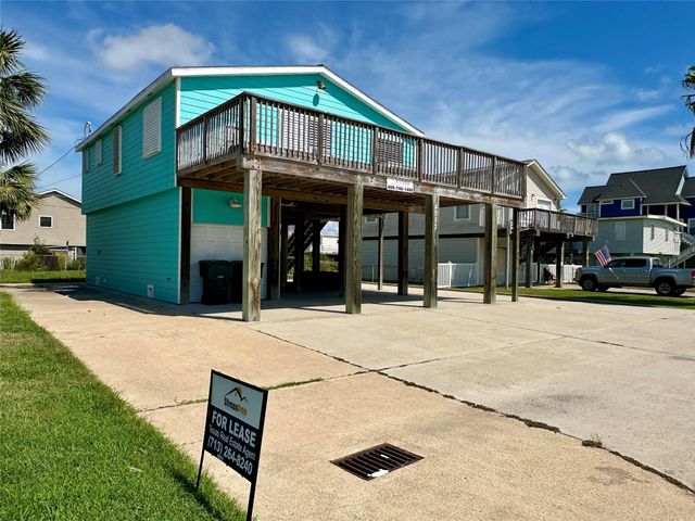 4003 Panola Drive, Galveston, TX 77554