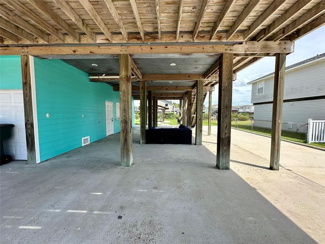 4003 Panola Drive, Galveston, TX 77554