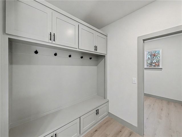 81 Selkirk Drive, Bella Vista, AR 72715