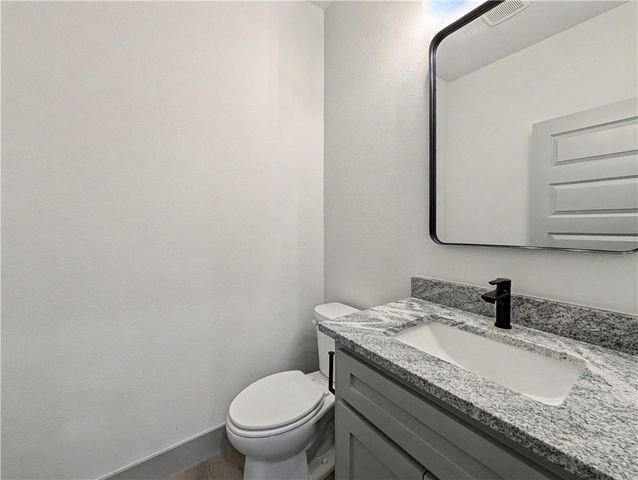 81 Selkirk Drive, Bella Vista, AR 72715