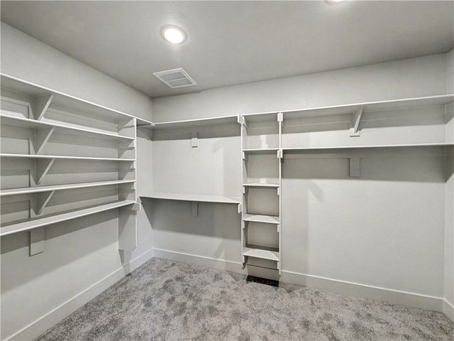 81 Selkirk Drive, Bella Vista, AR 72715