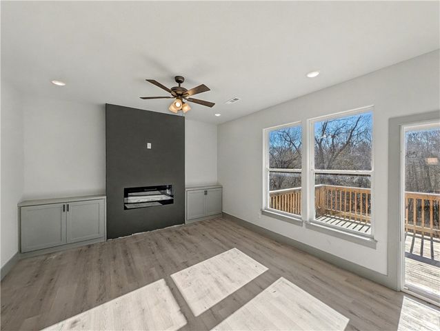 81 Selkirk Drive, Bella Vista, AR 72715