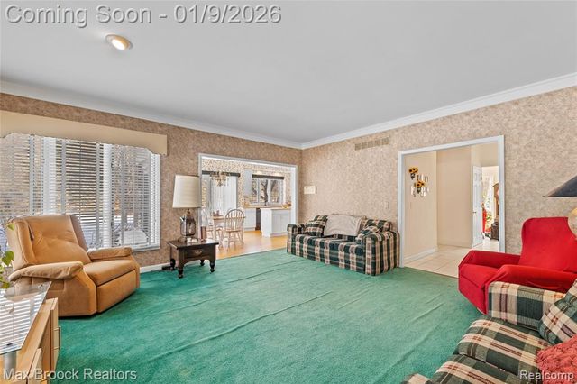 41450 Mission Lane, Novi, MI 48375