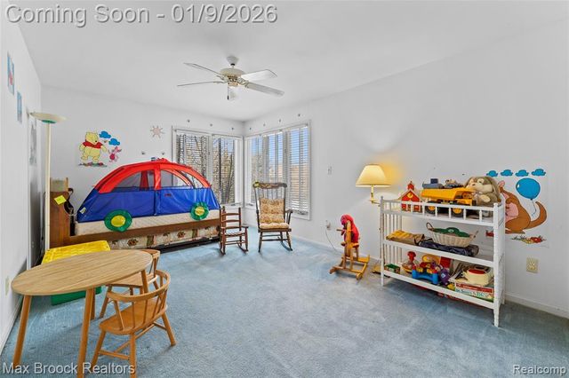 41450 Mission Lane, Novi, MI 48375