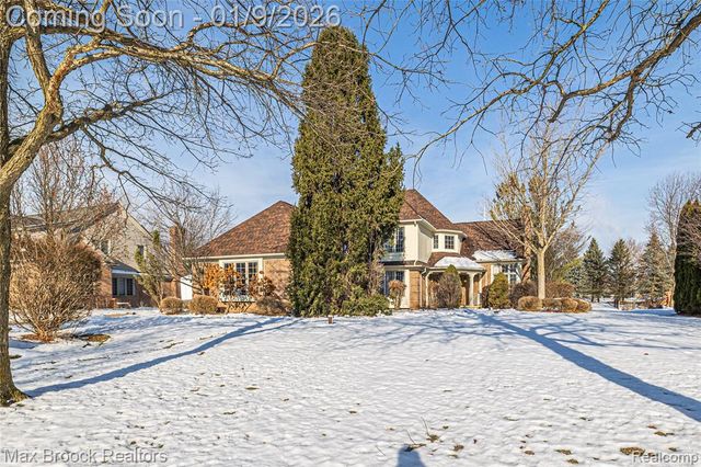 41450 Mission Lane, Novi, MI 48375