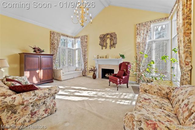 41450 Mission Lane, Novi, MI 48375