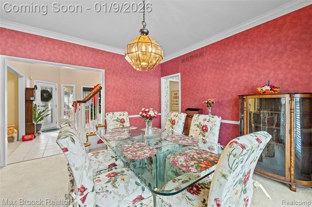 41450 Mission Lane, Novi, MI 48375