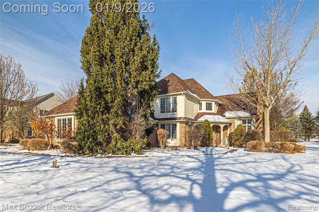 41450 Mission Lane, Novi, MI 48375